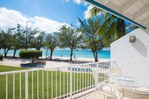 Villas Of The Galleon Seven Mile Beach ภายนอก รูปภาพ